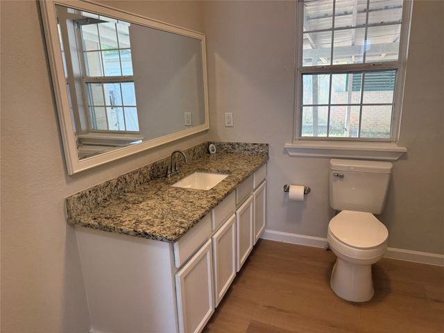1005 Dodson Street, Gainesville, TX 76240