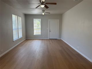 1005 Dodson Street, Gainesville, TX 76240