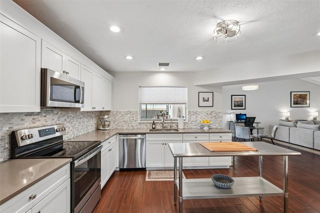 1201 JAMAICA ROAD, Venice, FL 34293