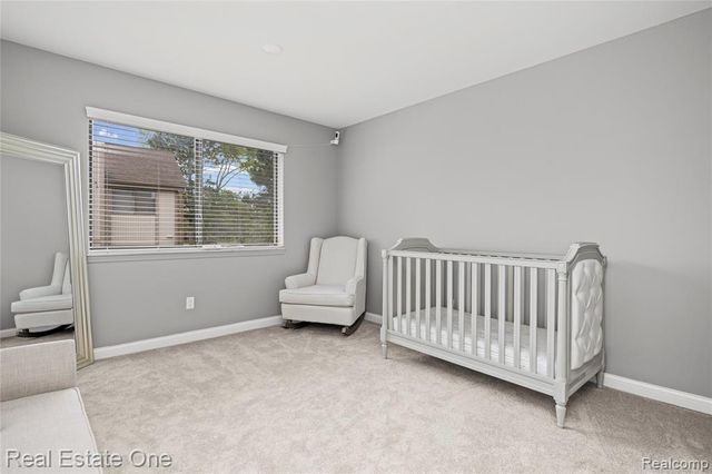 5345 Wright Way, West Bloomfield, MI 48322