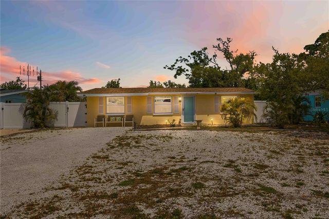 370 E FRAY STREET, Englewood, FL 34223