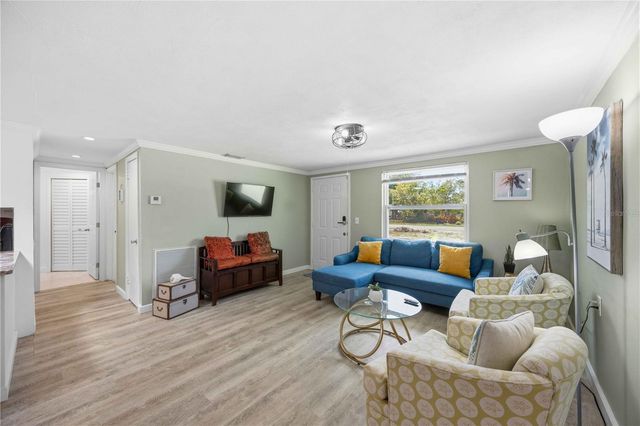 370 E FRAY STREET, Englewood, FL 34223