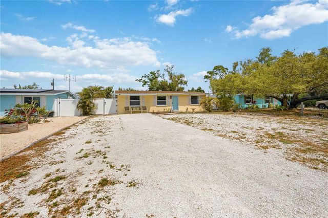 370 E FRAY STREET, Englewood, FL 34223