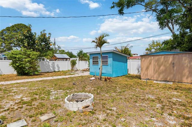 370 E FRAY STREET, Englewood, FL 34223