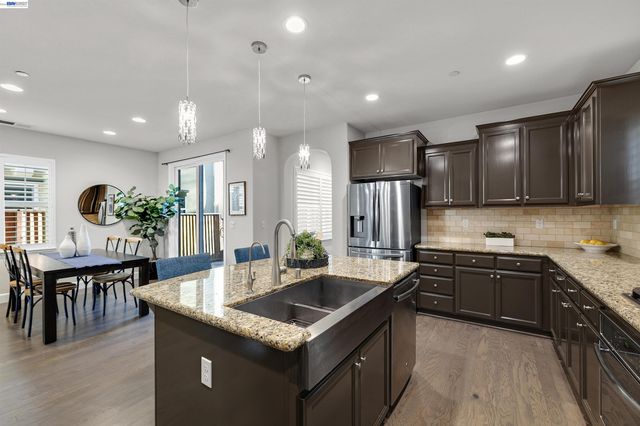 3004 Sonsilla Lane, San Ramon, CA 94582