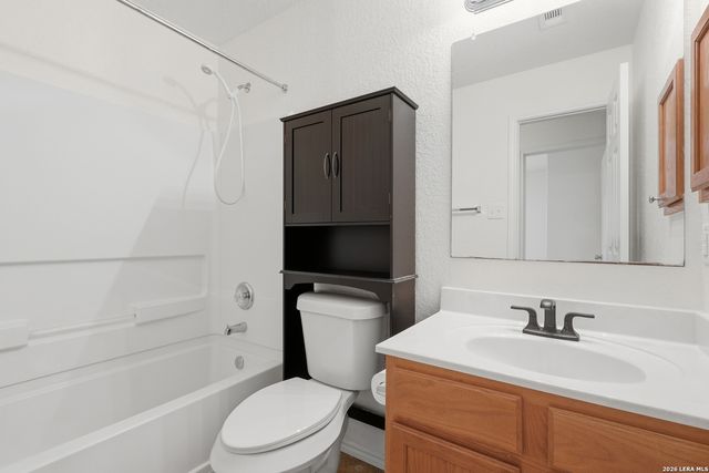 3600 Sharp Hill, Selma, TX 78154