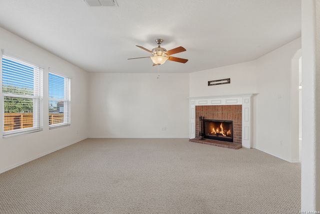 3600 Sharp Hill, Selma, TX 78154