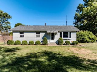 2708 W 8th Street, Muncie, IN 47302