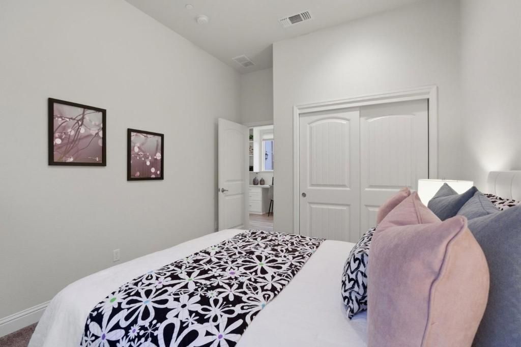 Image 30 of property listing at 3015 Pinos Way, Marina, CA 93933