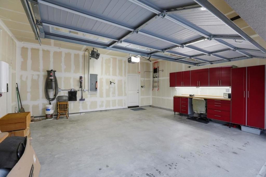 Image 35 of property listing at 3015 Pinos Way, Marina, CA 93933