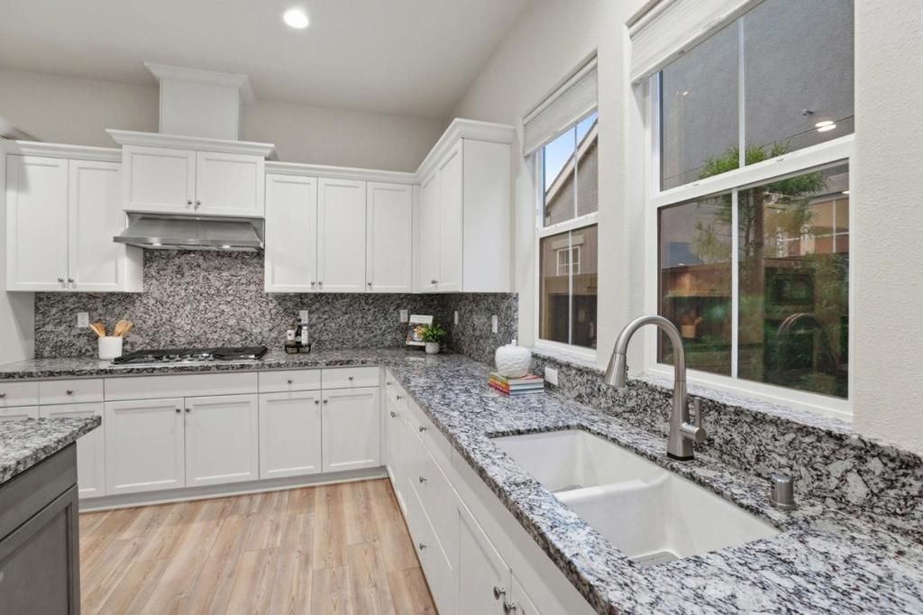 Image 9 of property listing at 3015 Pinos Way, Marina, CA 93933