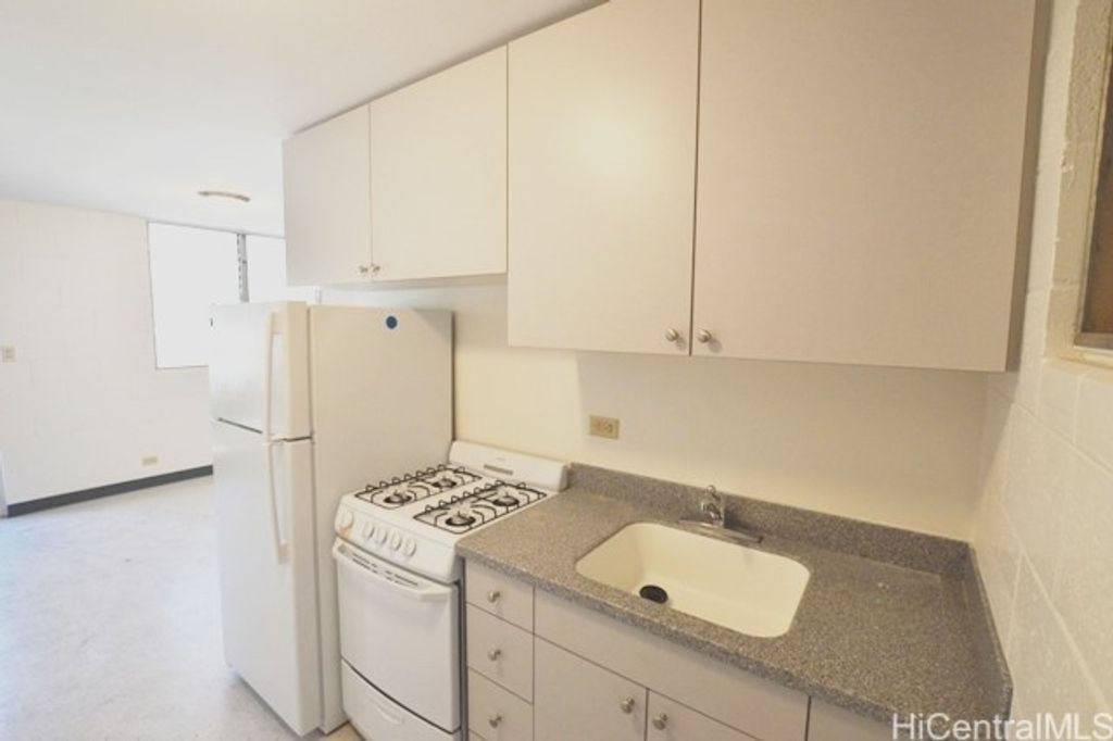 1837 Young Street B, Honolulu, HI 96826