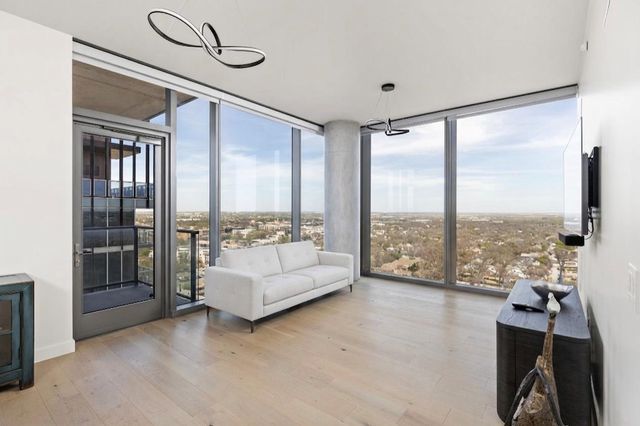 44 East Ave 2907, Austin, TX 78701