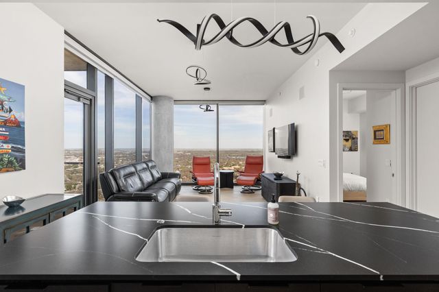 44 East Ave 2907, Austin, TX 78701