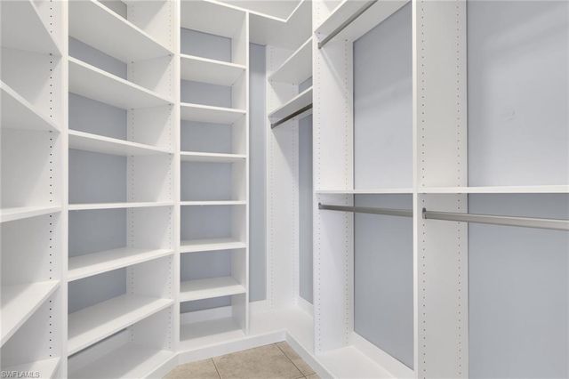 5013 SW 16th PL, Cape Coral, FL 33914