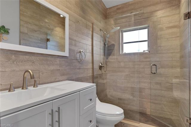 5013 SW 16th PL, Cape Coral, FL 33914