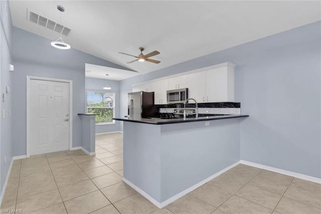 5013 SW 16th PL, Cape Coral, FL 33914