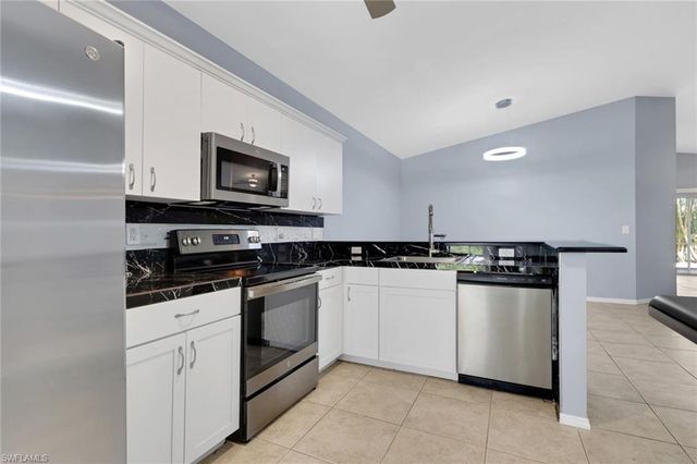 5013 SW 16th PL, Cape Coral, FL 33914