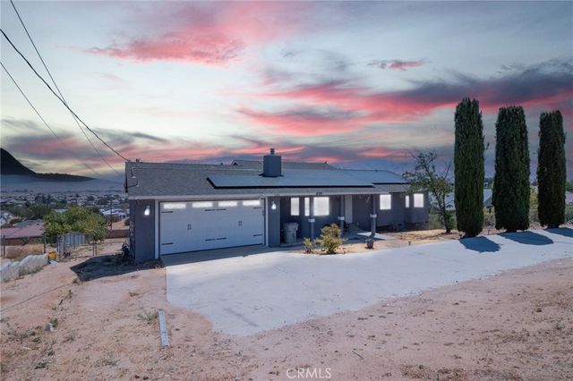 7935 Gaylop Ave, Hesperia, CA 92345
