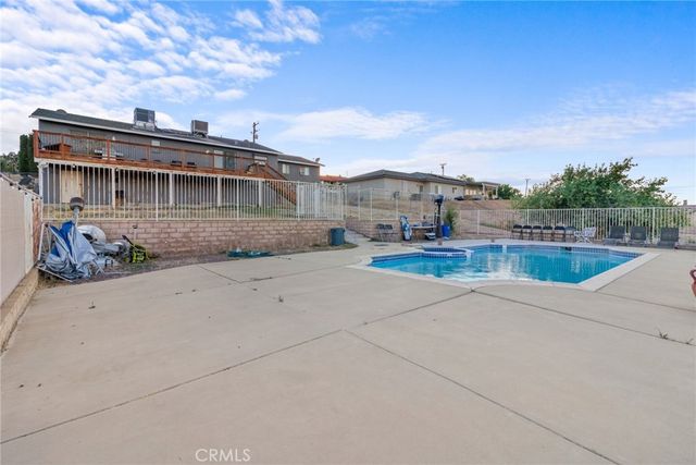 7935 Gaylop Ave, Hesperia, CA 92345