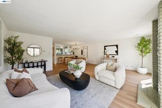 3343 Solomon Ln, Alameda, CA 94502