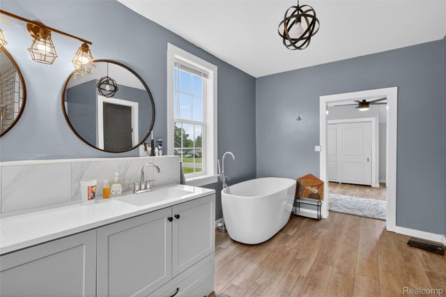6235 Flushing Road, Mt. Morris Township, MI 48433
