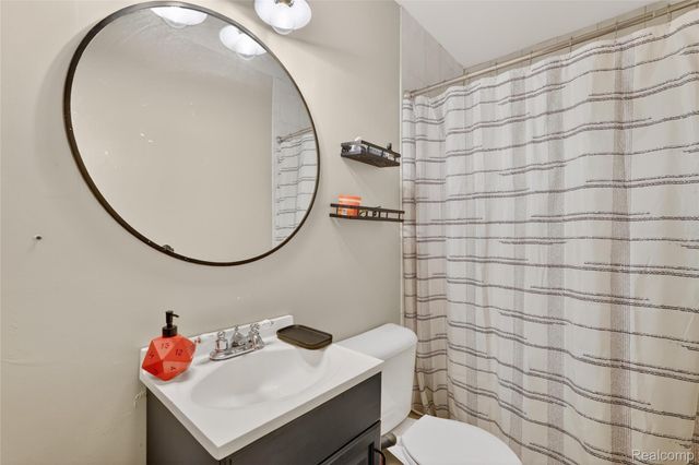 6235 Flushing Road, Mt. Morris Township, MI 48433