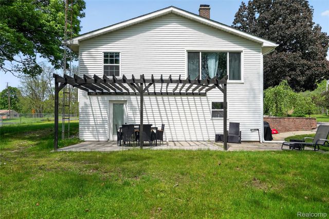 6235 Flushing Road, Mt. Morris Township, MI 48433