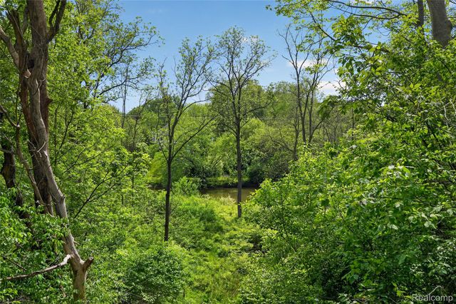 6235 Flushing Road, Mt. Morris Township, MI 48433