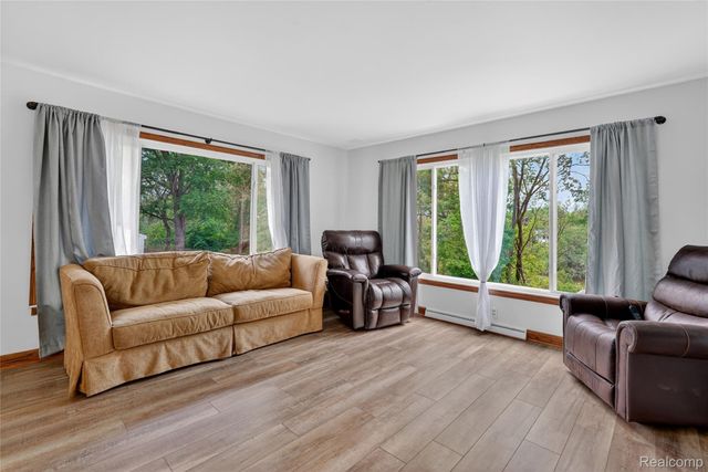 6235 Flushing Road, Mt. Morris Township, MI 48433