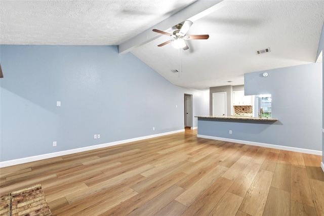 6009 Leafwood Circle, League City, TX 77573