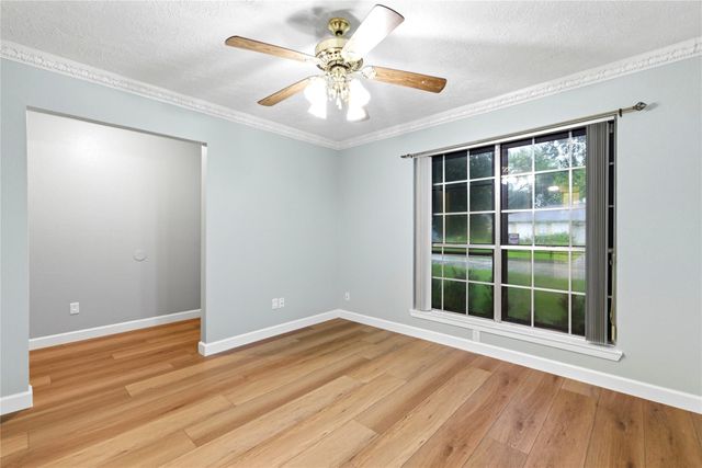 6009 Leafwood Circle, League City, TX 77573