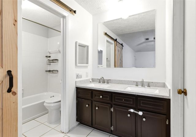 6009 Leafwood Circle, League City, TX 77573
