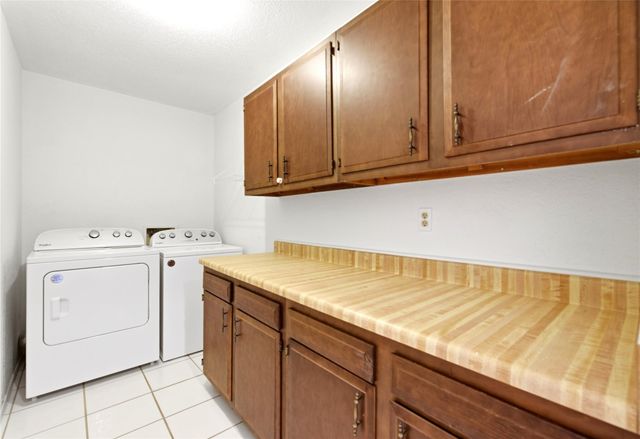 6009 Leafwood Circle, League City, TX 77573