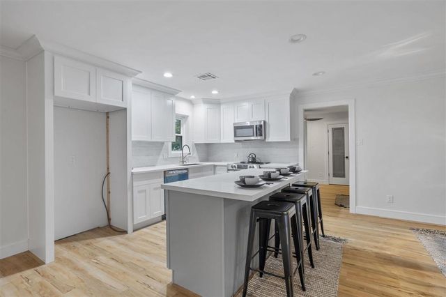 416 Morningstar Drive, Lake Charles, LA 70615