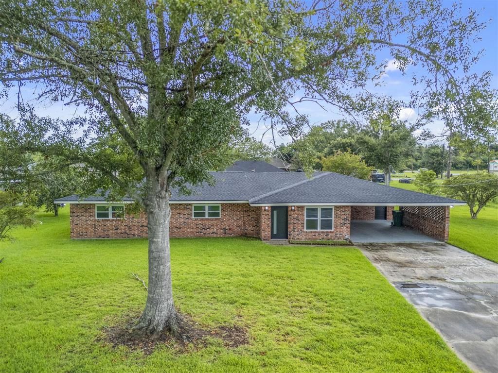 416 Morningstar Drive, Lake Charles, LA 70615