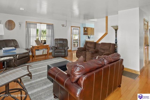 3297 E Gap Hill Road, Cub Run, KY 42729