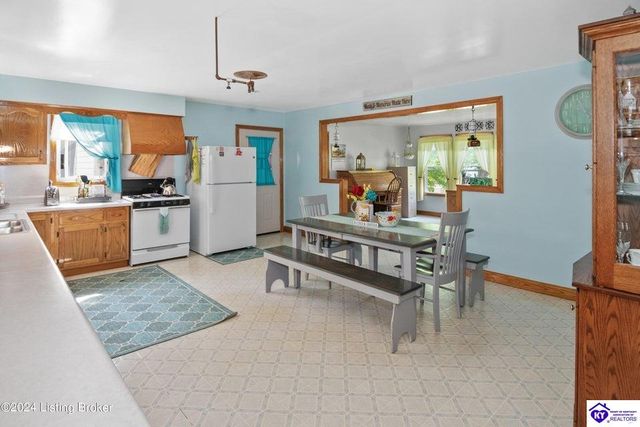 3297 E Gap Hill Road, Cub Run, KY 42729