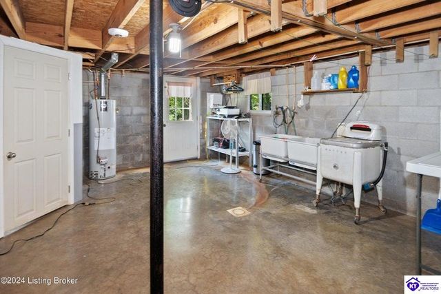 3297 E Gap Hill Road, Cub Run, KY 42729