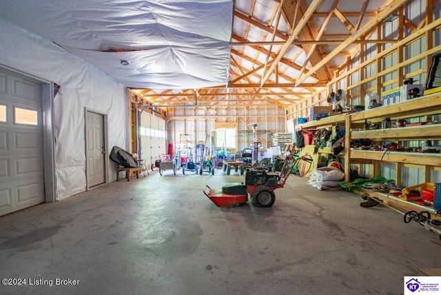 3297 E Gap Hill Road, Cub Run, KY 42729