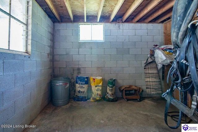 3297 E Gap Hill Road, Cub Run, KY 42729