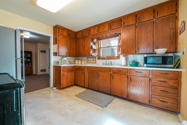 651 N Marmaton Rd, El Dorado, KS 67042