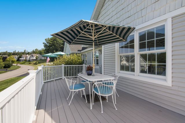 2750 E Crown Drive, Garfield Twp, MI 49685