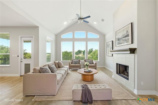 1216 Winding Way Drive, Georgetown, TX 78628