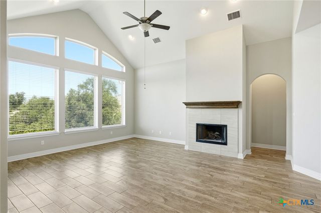 1216 Winding Way Drive, Georgetown, TX 78628