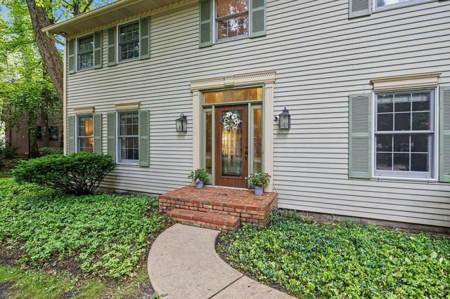50625 Mohawk Drive, Granger, IN 46530