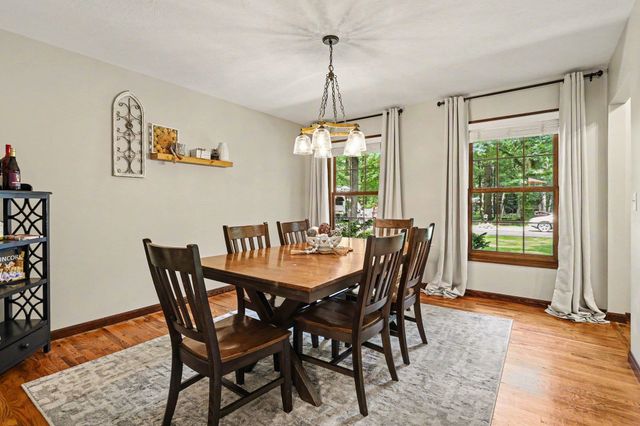 50625 Mohawk Drive, Granger, IN 46530