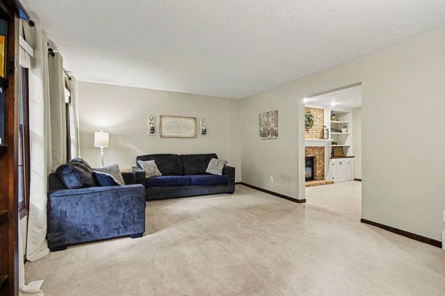 50625 Mohawk Drive, Granger, IN 46530