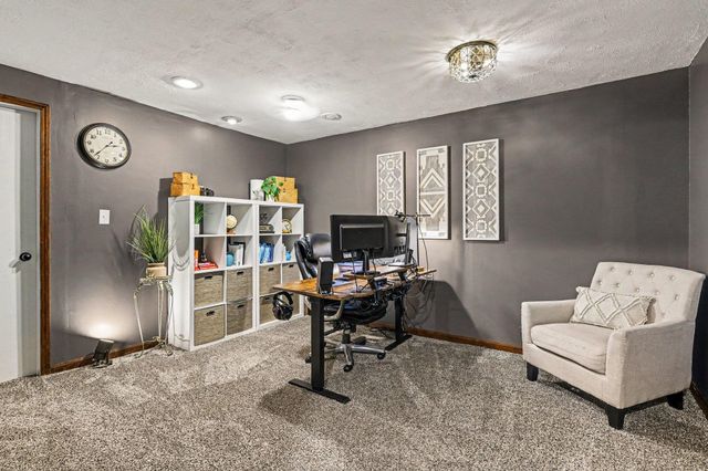 50625 Mohawk Drive, Granger, IN 46530