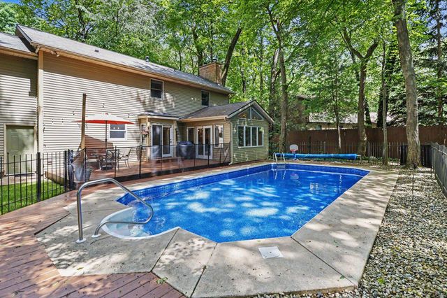 50625 Mohawk Drive, Granger, IN 46530